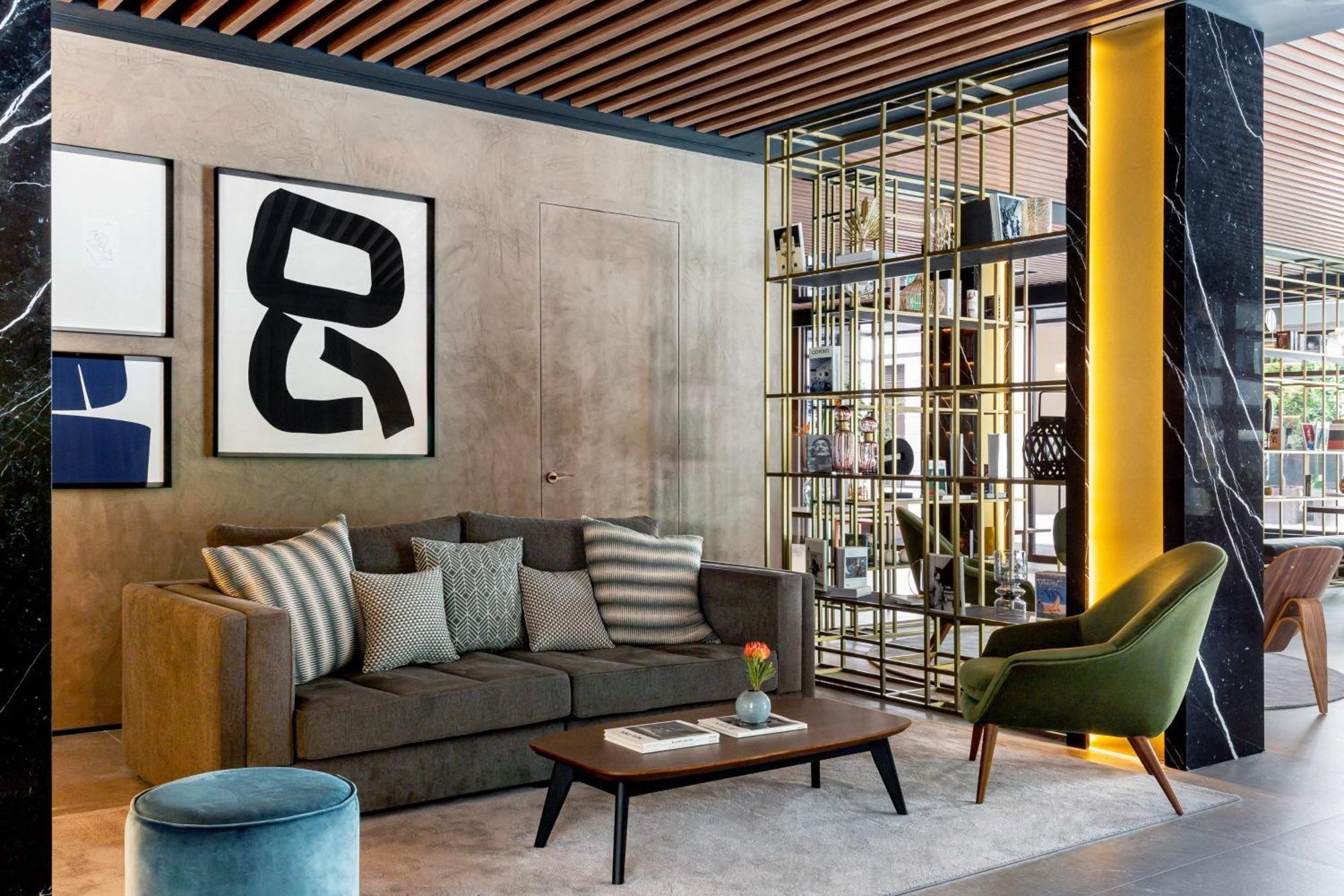 Radisson Collection Hotel, Magdalena Plaza Sevilla Exteriér fotografie Lobby